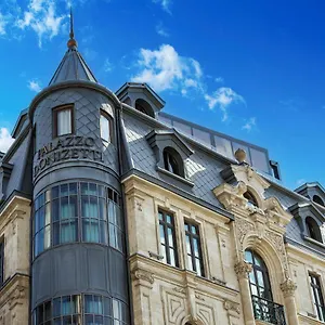 Palazzo Donizetti - Special Class Hotel