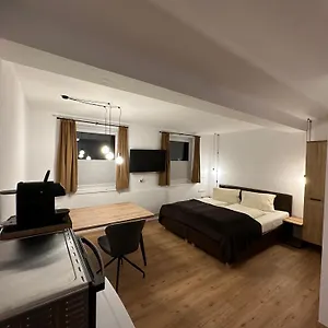 willis-studio.saalbachhinterglemmhotels.com/