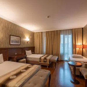 4* Hotel Nova Plaza Boutique &